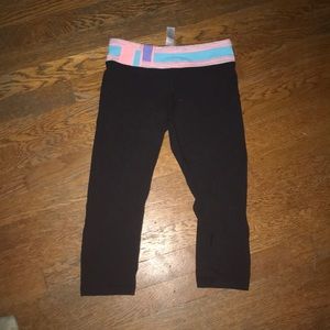 Girls Ivivva cropped leggings